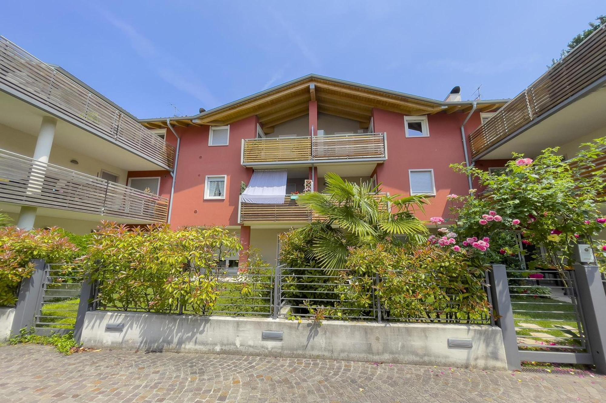 Casa Margherita Few Minutes From Lake - Happy Rentals Ρίβα ντελ Γκάρντα Εξωτερικό φωτογραφία